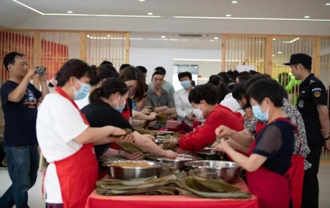 組團(tuán)共建、服務(wù)民生---這里的黨群服務(wù)中心格外有溫度